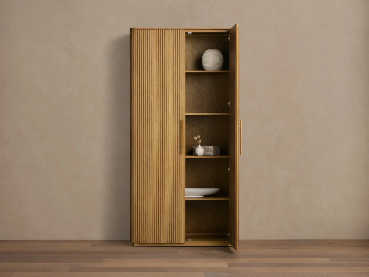 Finnley Cabinet
