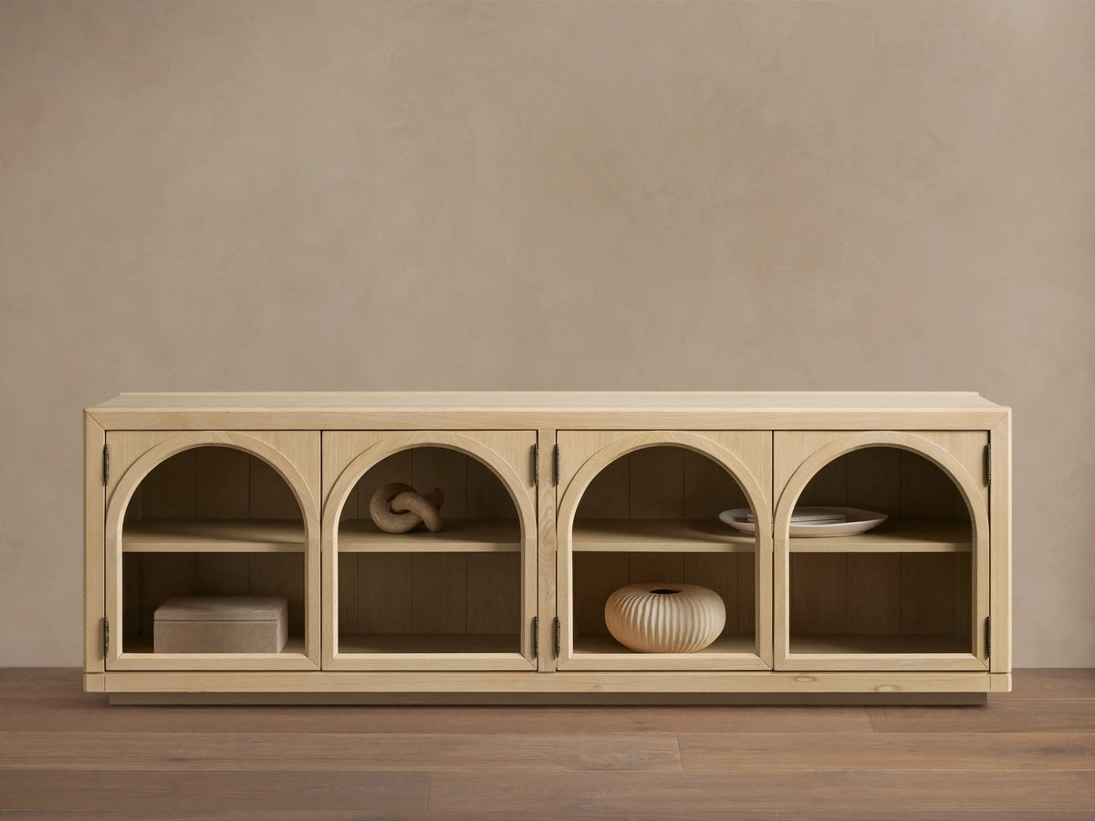 Hattie Media Console