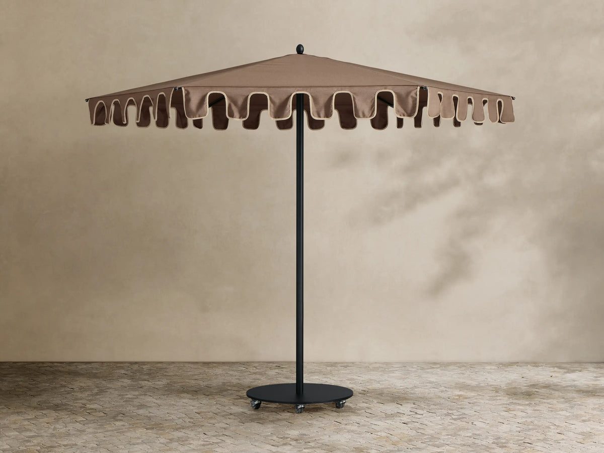 Nata Outdoor Scalloped Umbrella