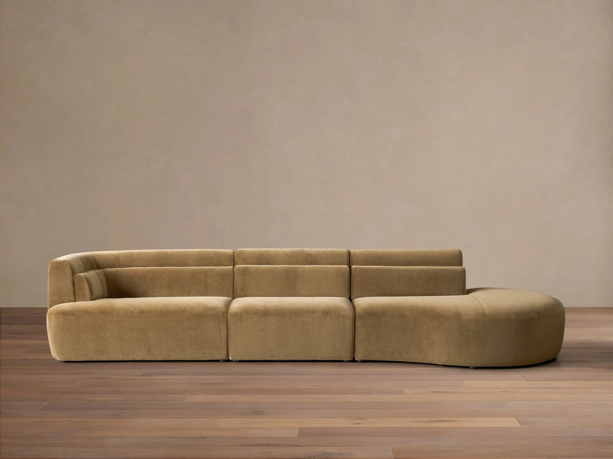 Lovina Three-Piece Bumper Sectional