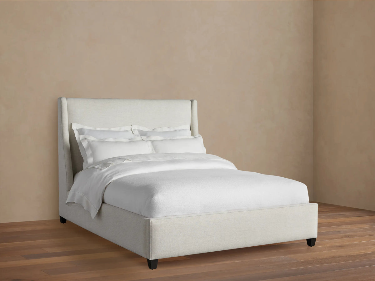 Atlyn Bed