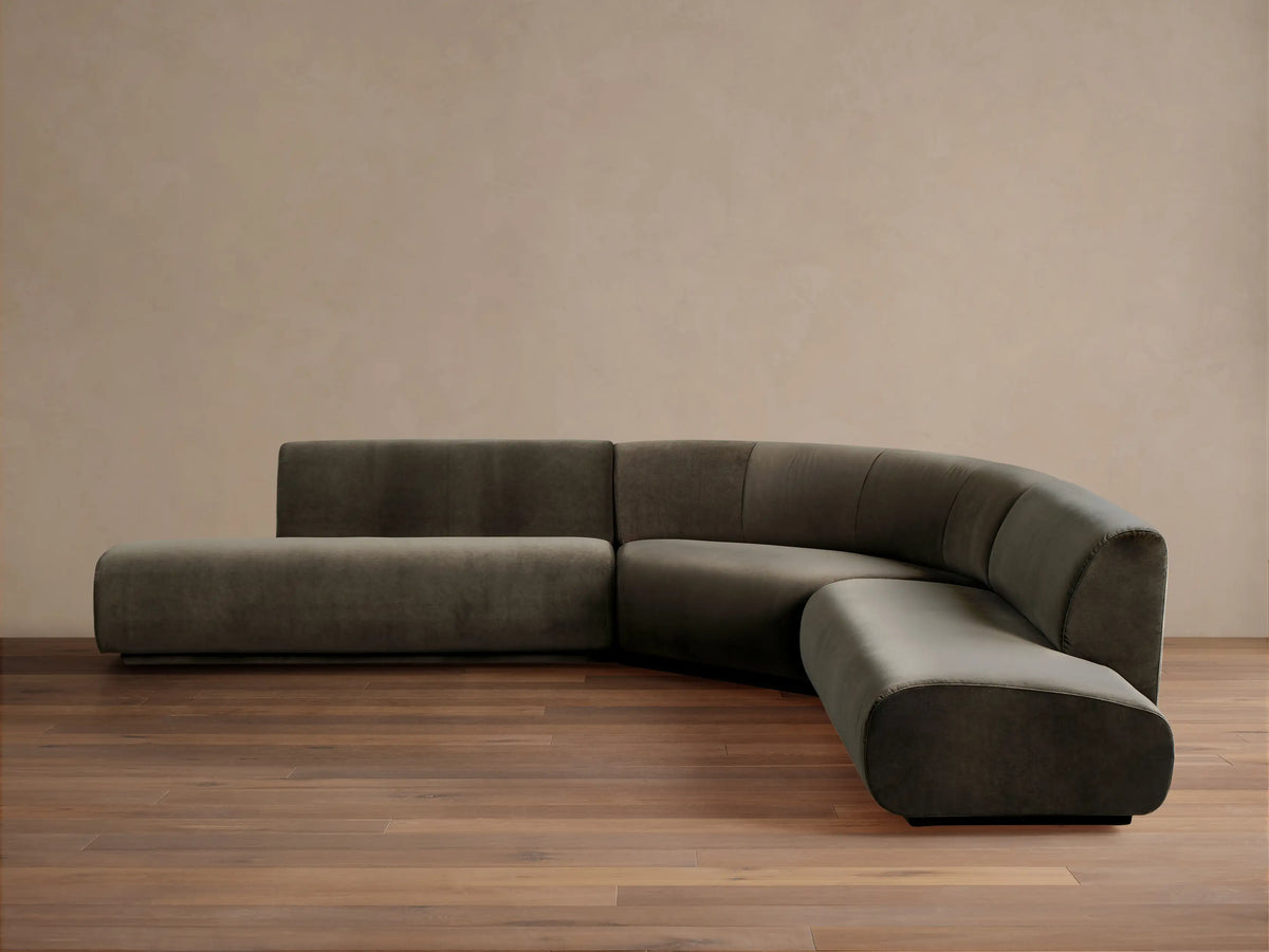 Gianni Three-Piece Curved Bumper Sectional