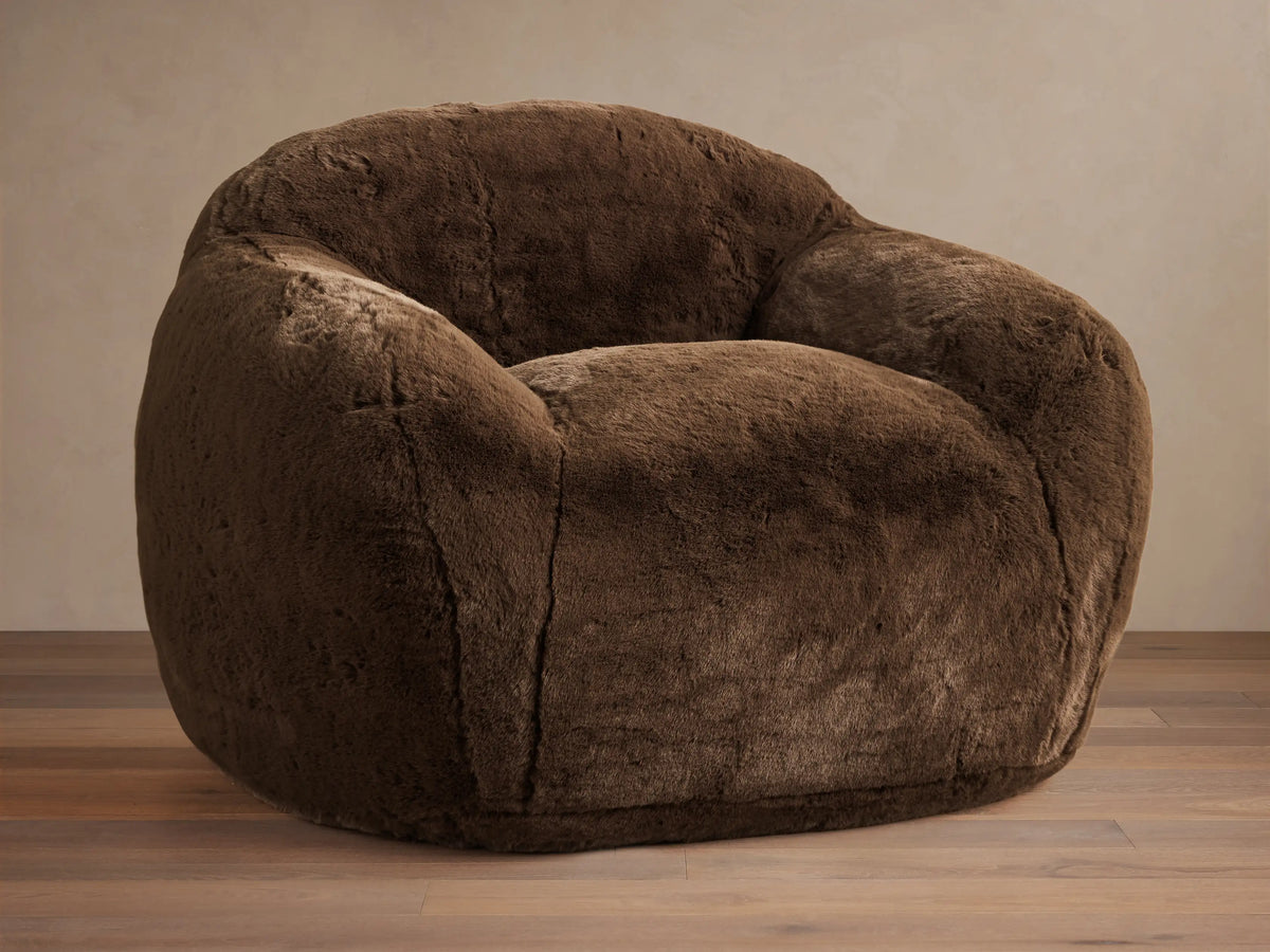 Snugg Faux Fur 45.5"W Chair in Big Bear Chocolate (4 of 4)