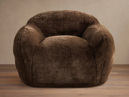 Snugg Faux Fur 45.5"W Chair in Big Bear Chocolate (4 of 4)