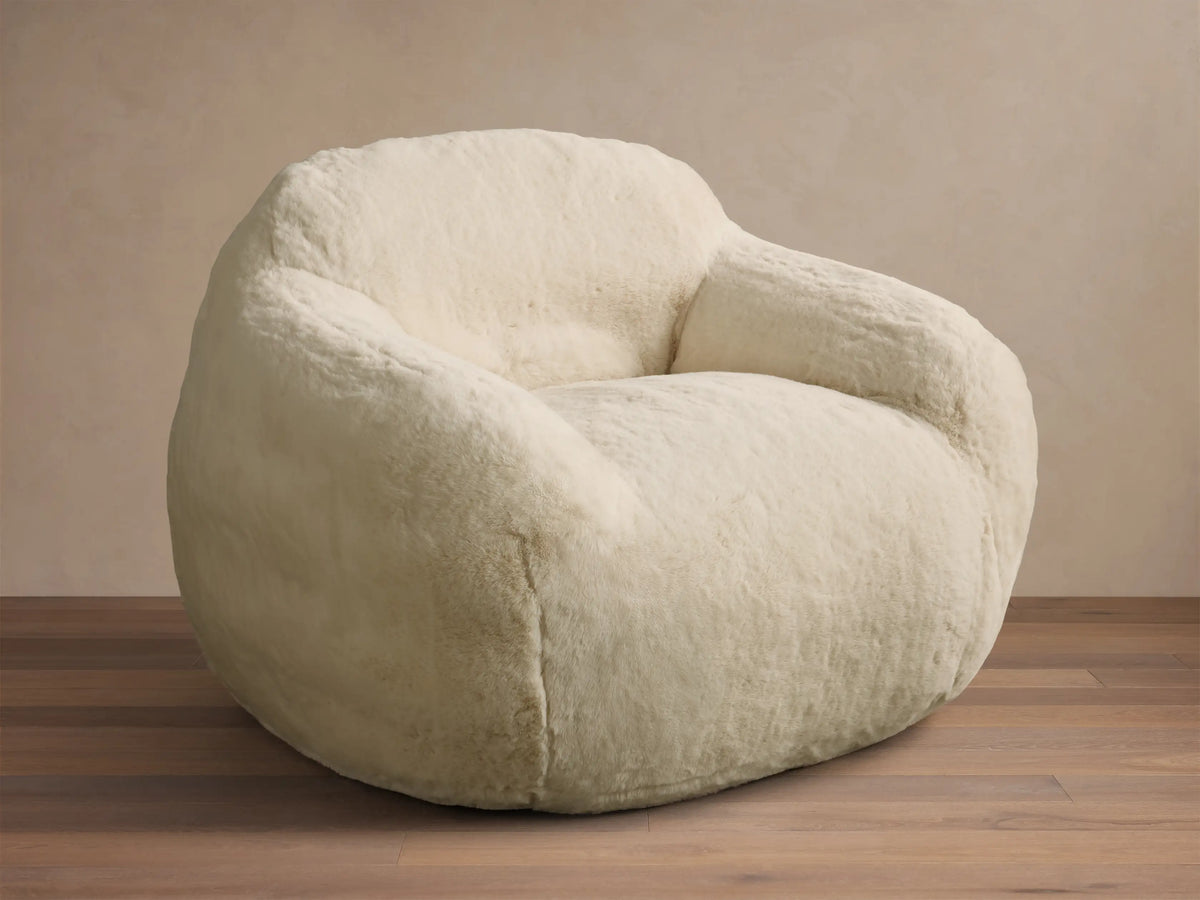 Snugg Faux Fur Chair