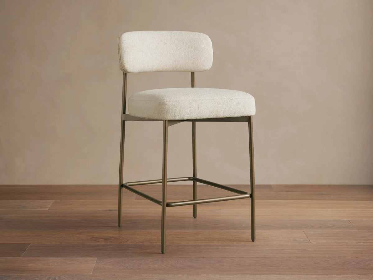 Billie Stool