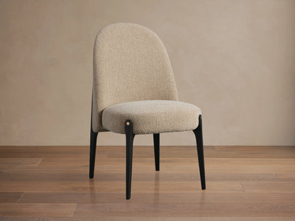Bottoni Dining Chair