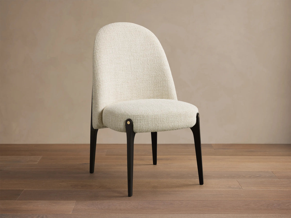 Bottoni Dining Chair