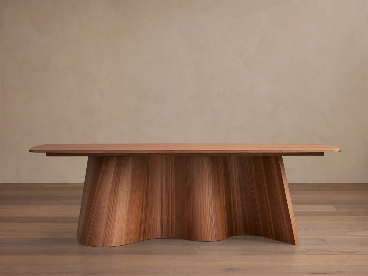 Cortina Dining Table