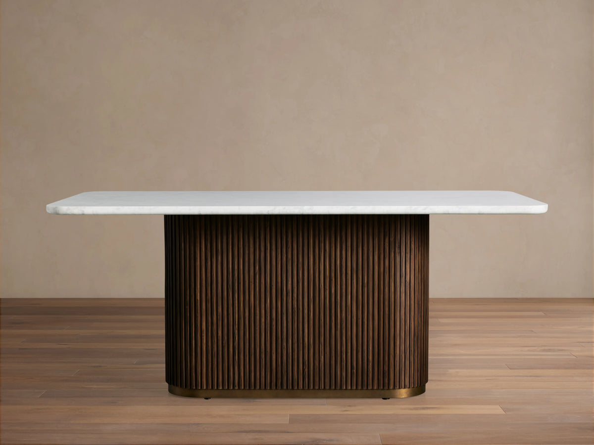 Finnley Dining Table