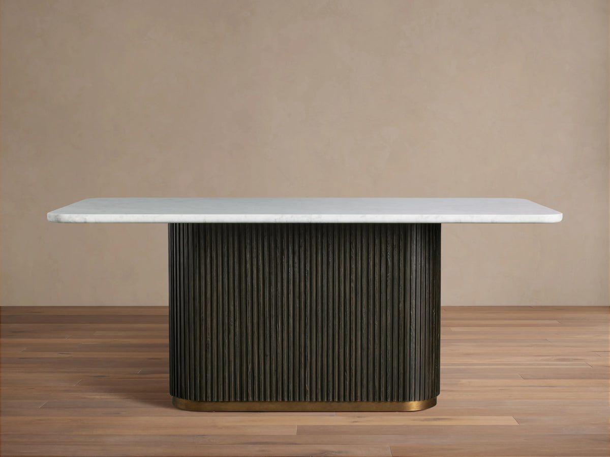 Finnley Dining Table