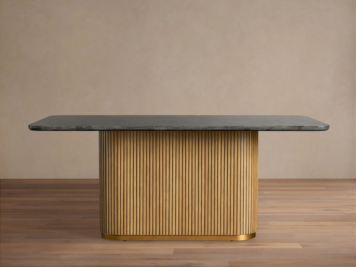 Finnley Dining Table