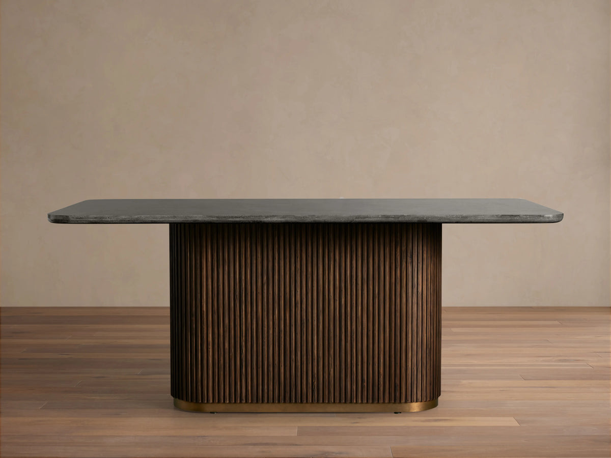 Finnley Dining Table