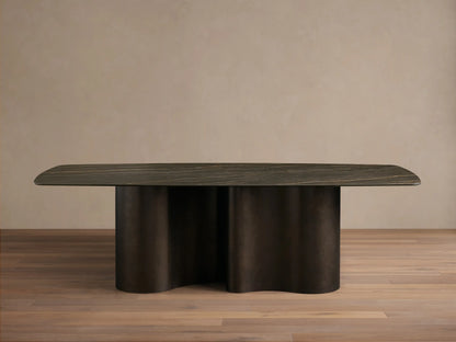 Ortenzia Dining Table