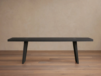 Panta Dining Table