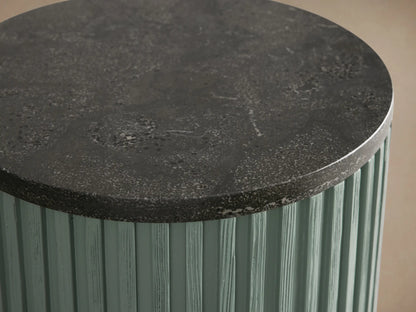 Finnley Pedestal