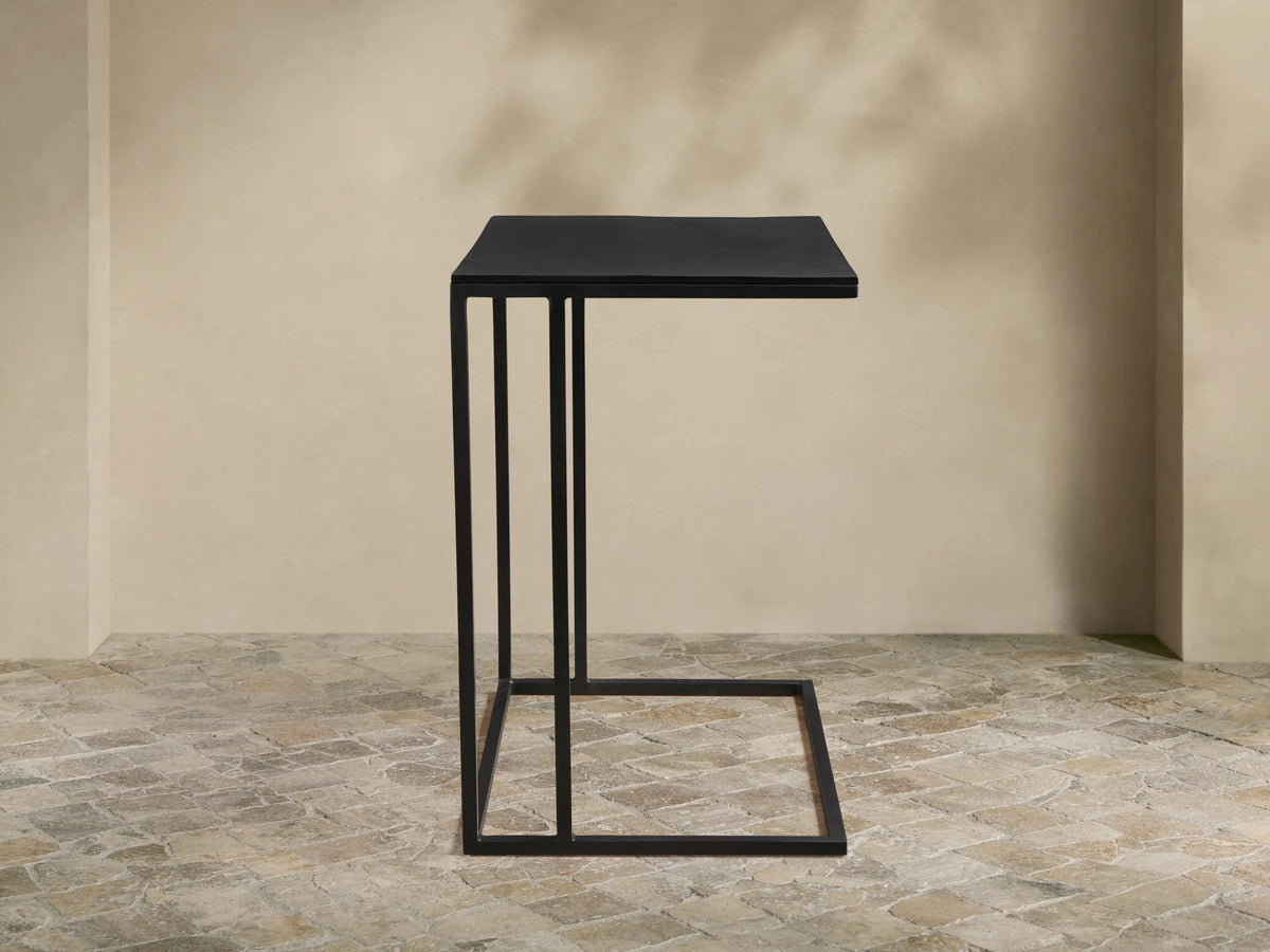 Soma Wide C Table