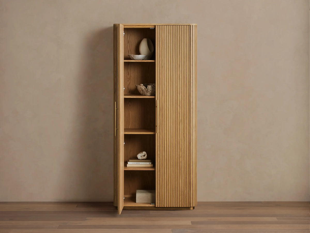 Finnley Cabinet