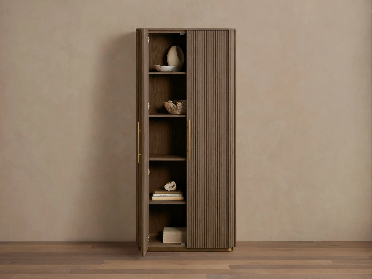 Finnley Cabinet