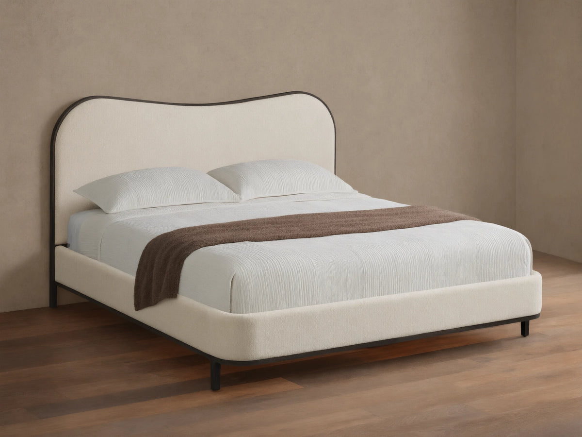 Danny Camelback Bed