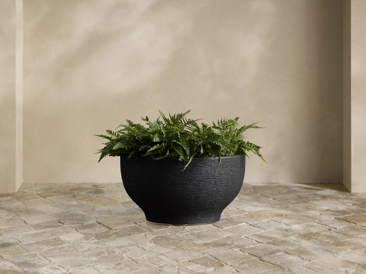 Como Outdoor Planter