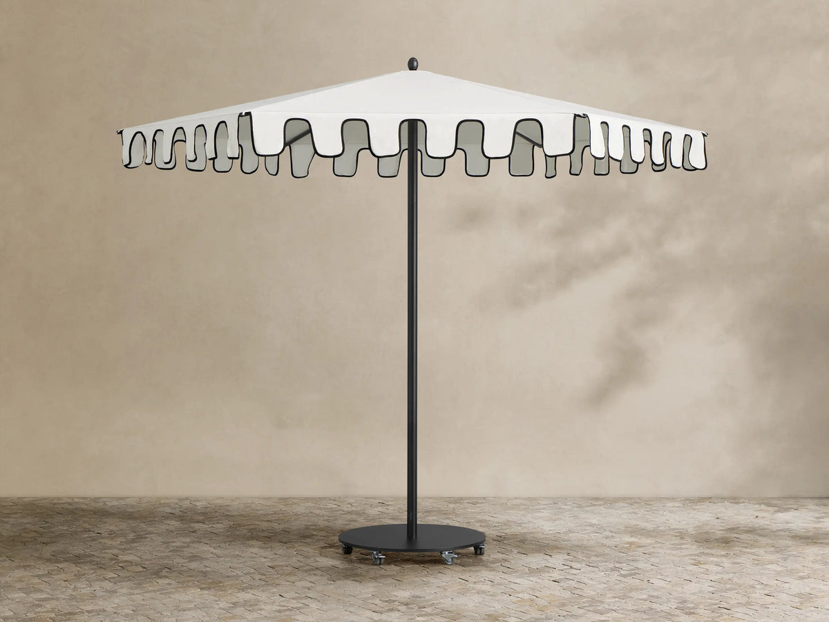 Nata Outdoor Scalloped Umbrella