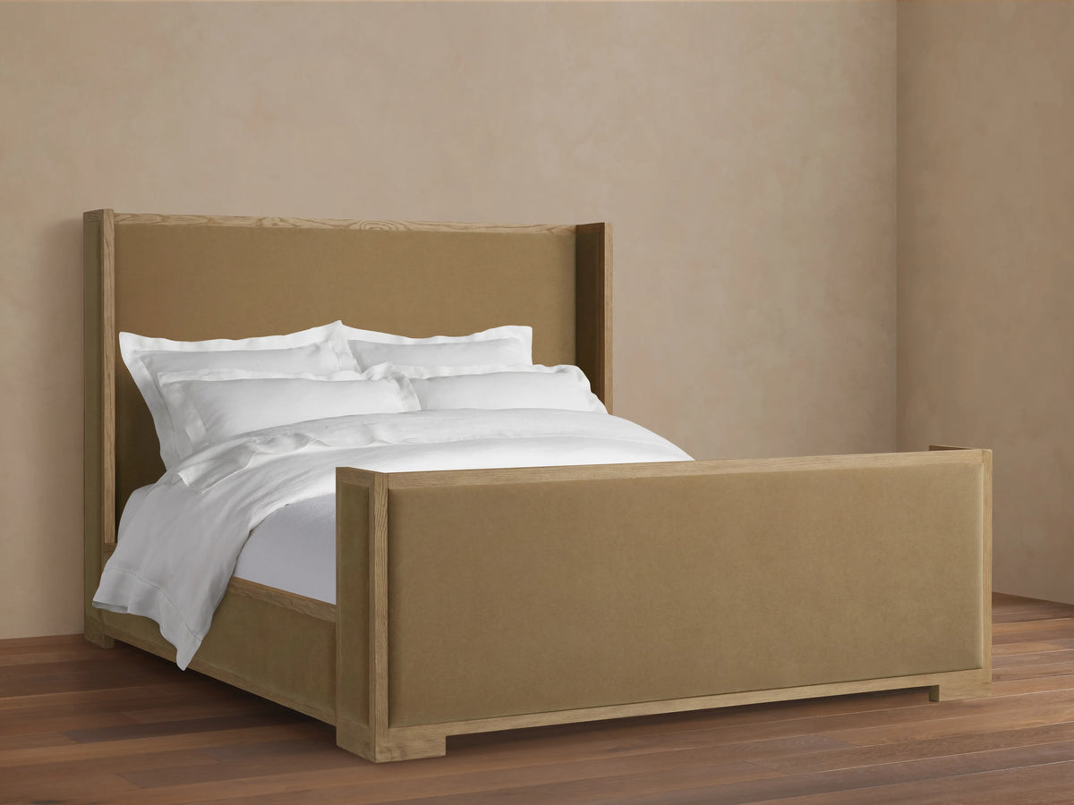 Darien Shelter Bed with High Footboard