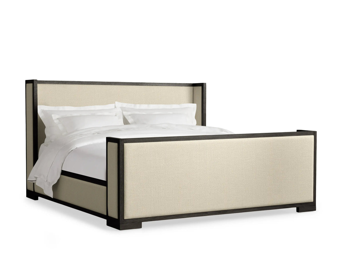 Darien Shelter Bed with High Footboard