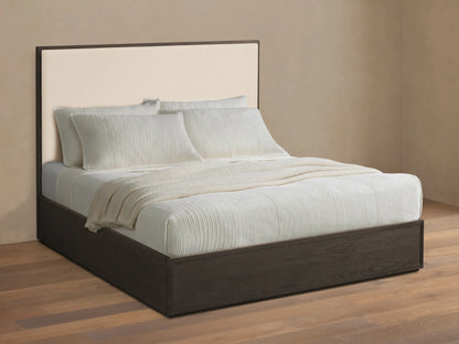 Darien Storage Bed