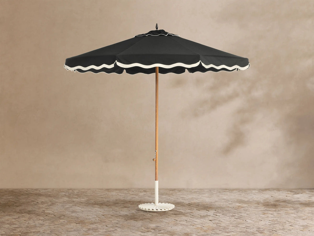 Marbella Umbrella with Rivie Canopy and Clamshell Base