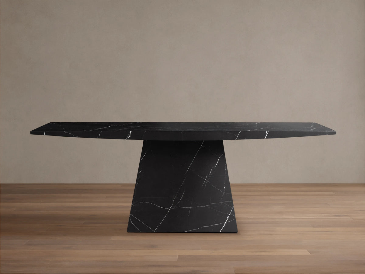 Ilaria Dining Table