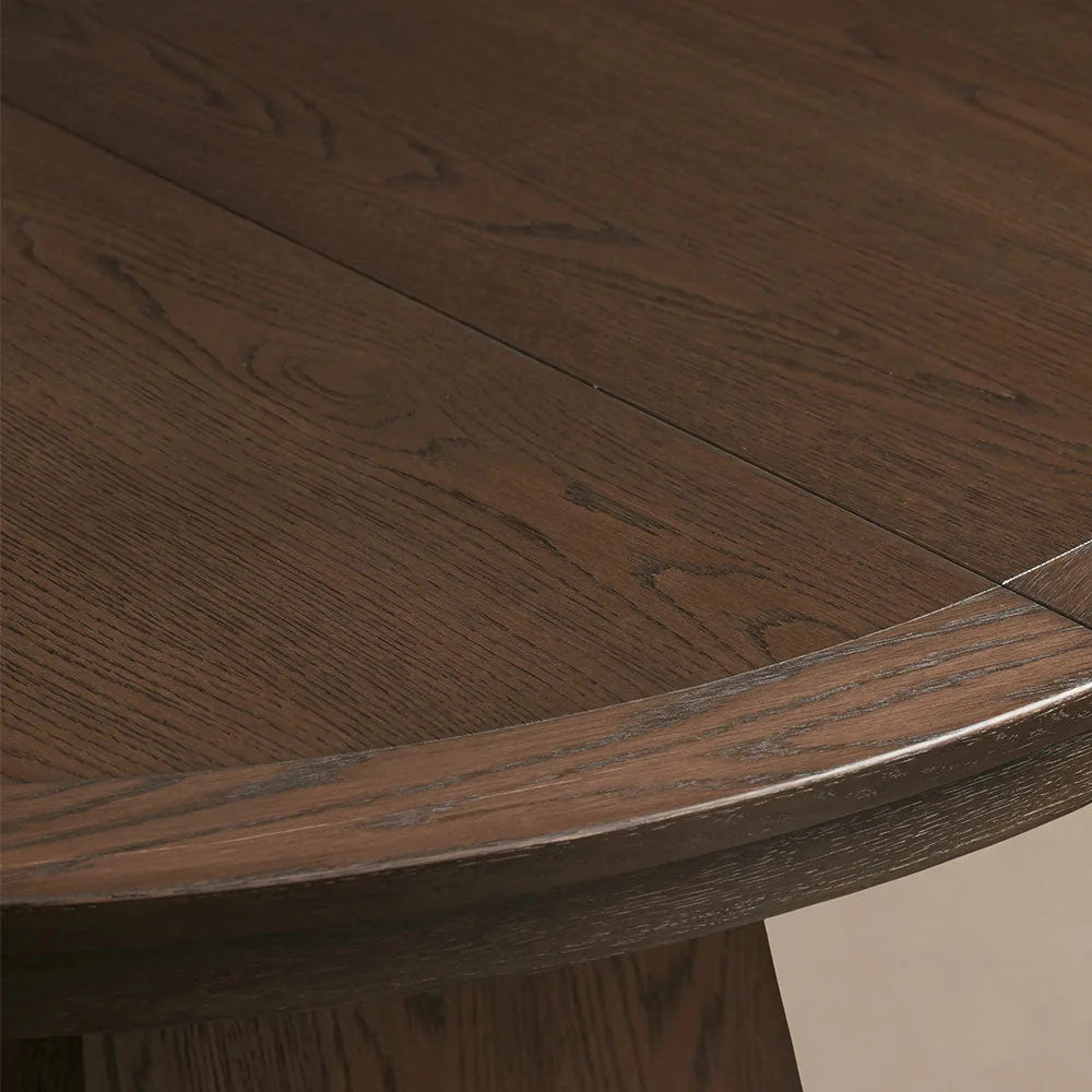 Leighton Round Extension Dining Table with Leaves
