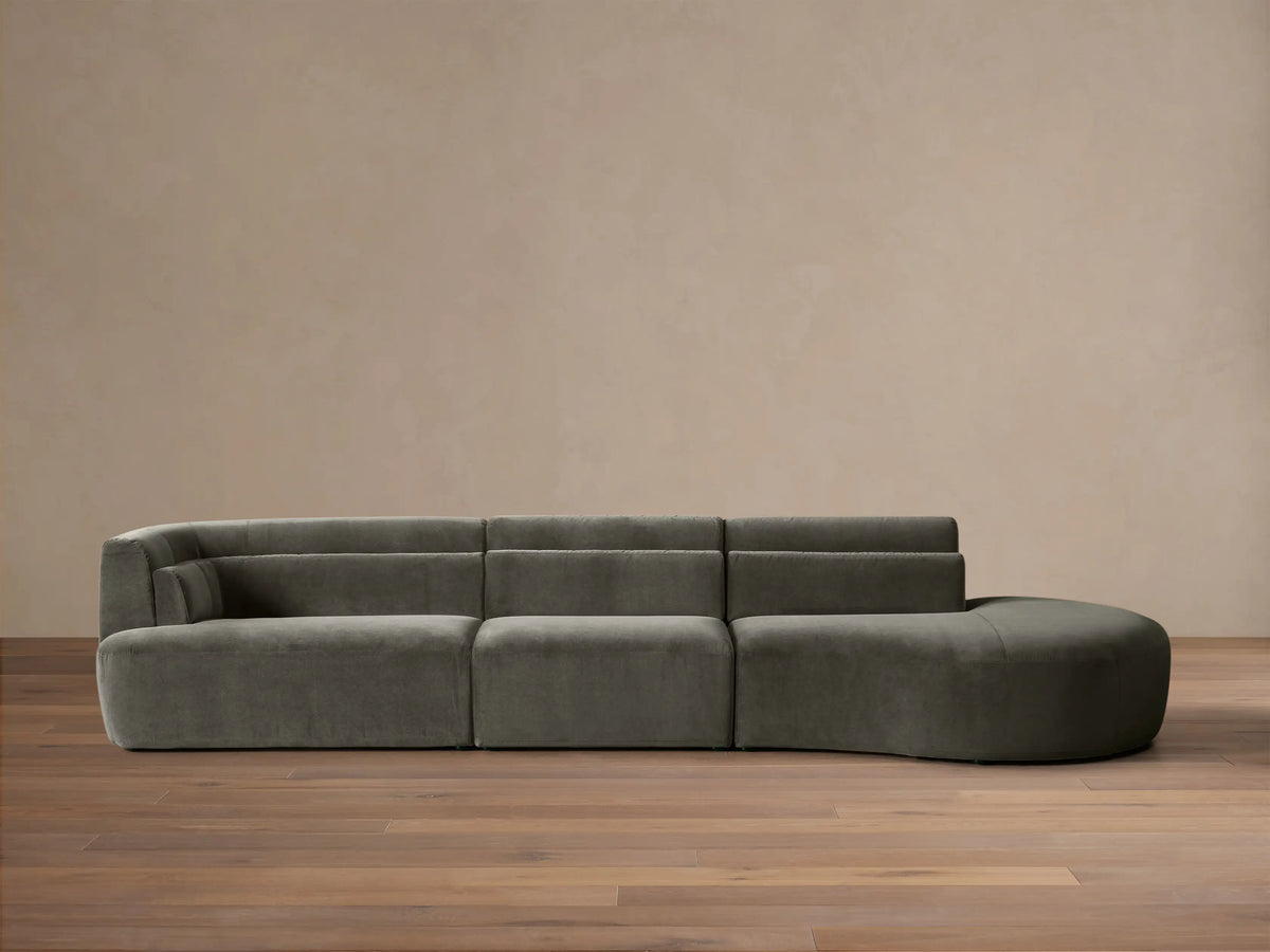 Lovina Three-Piece Bumper Sectional