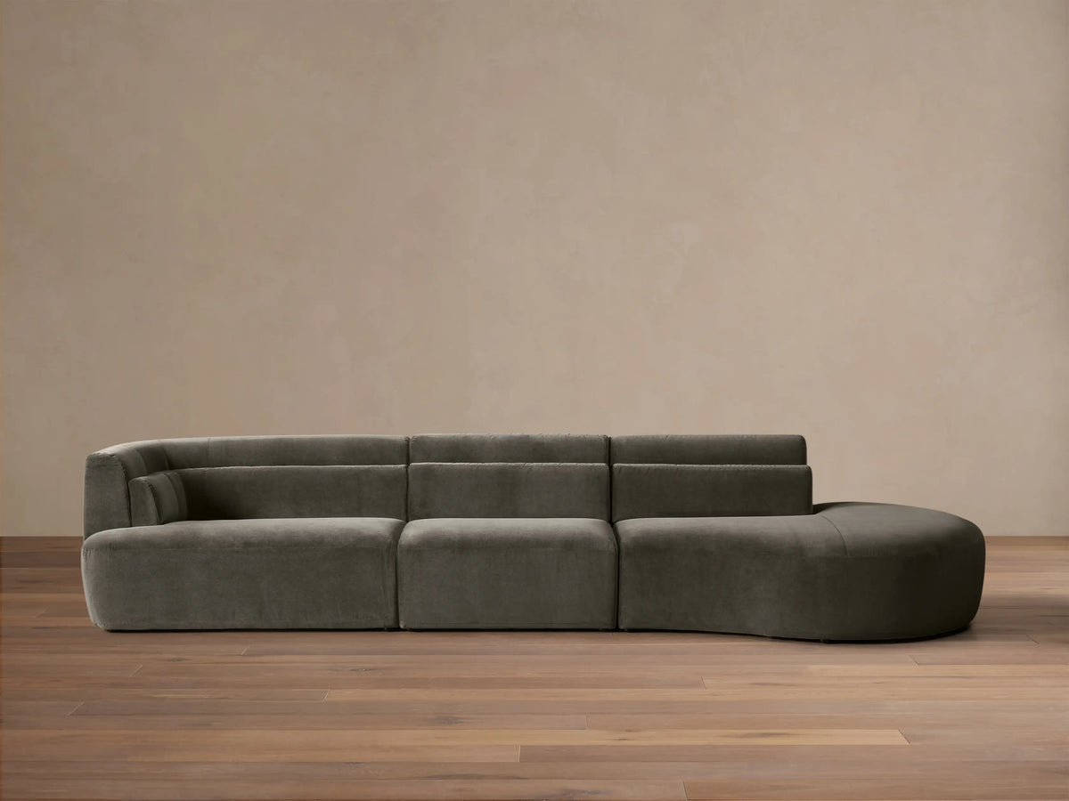 Lovina Three-Piece Bumper Sectional