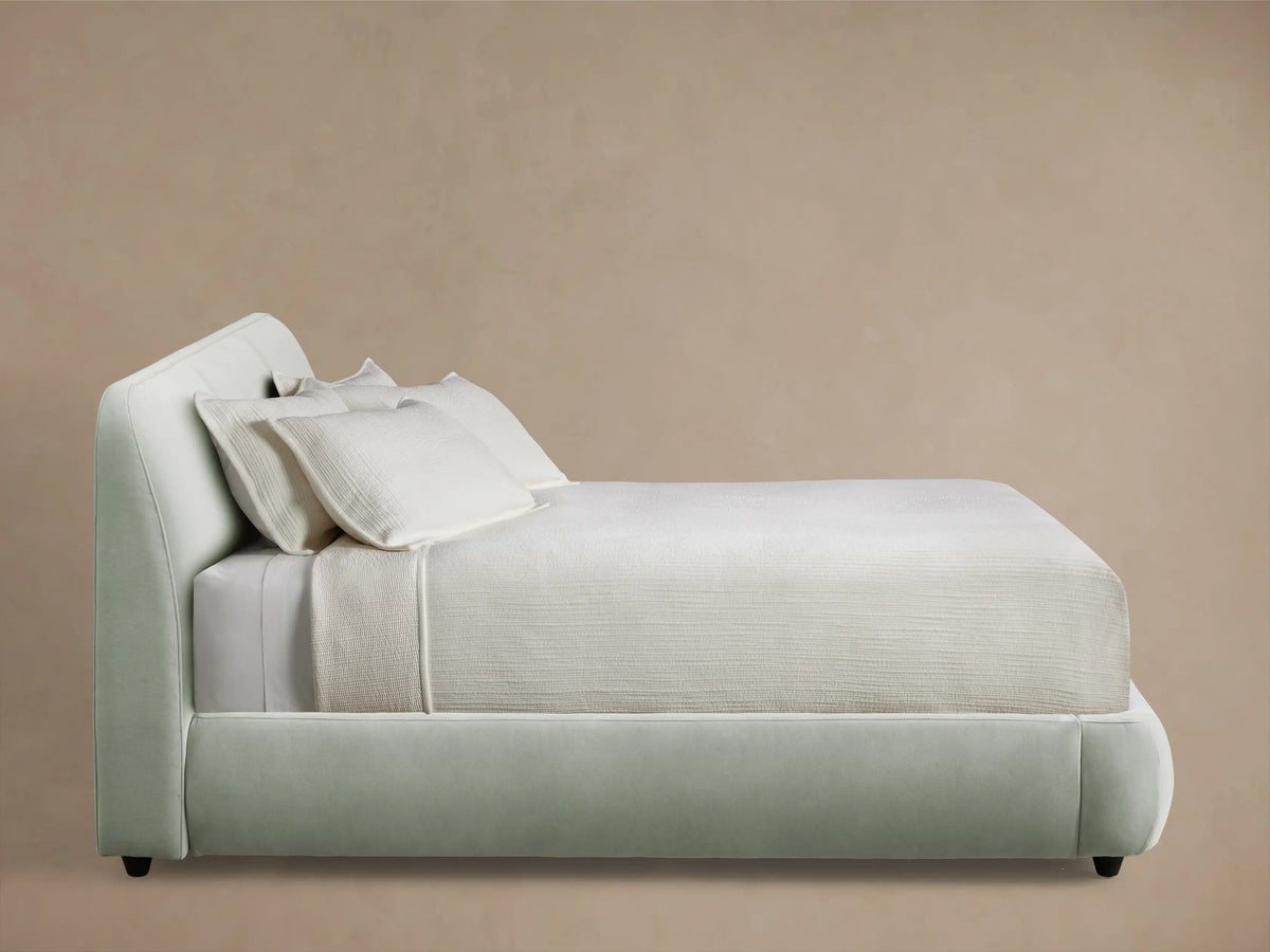 Kinnan Upholstered 45" Queen Bed (1 of 4)