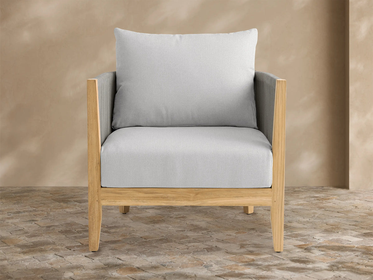 Newport Outdoor Lounge Chair