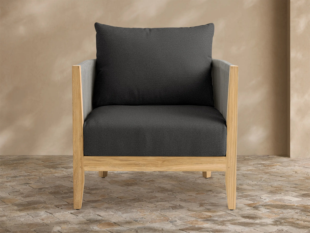Newport Outdoor Lounge Chair