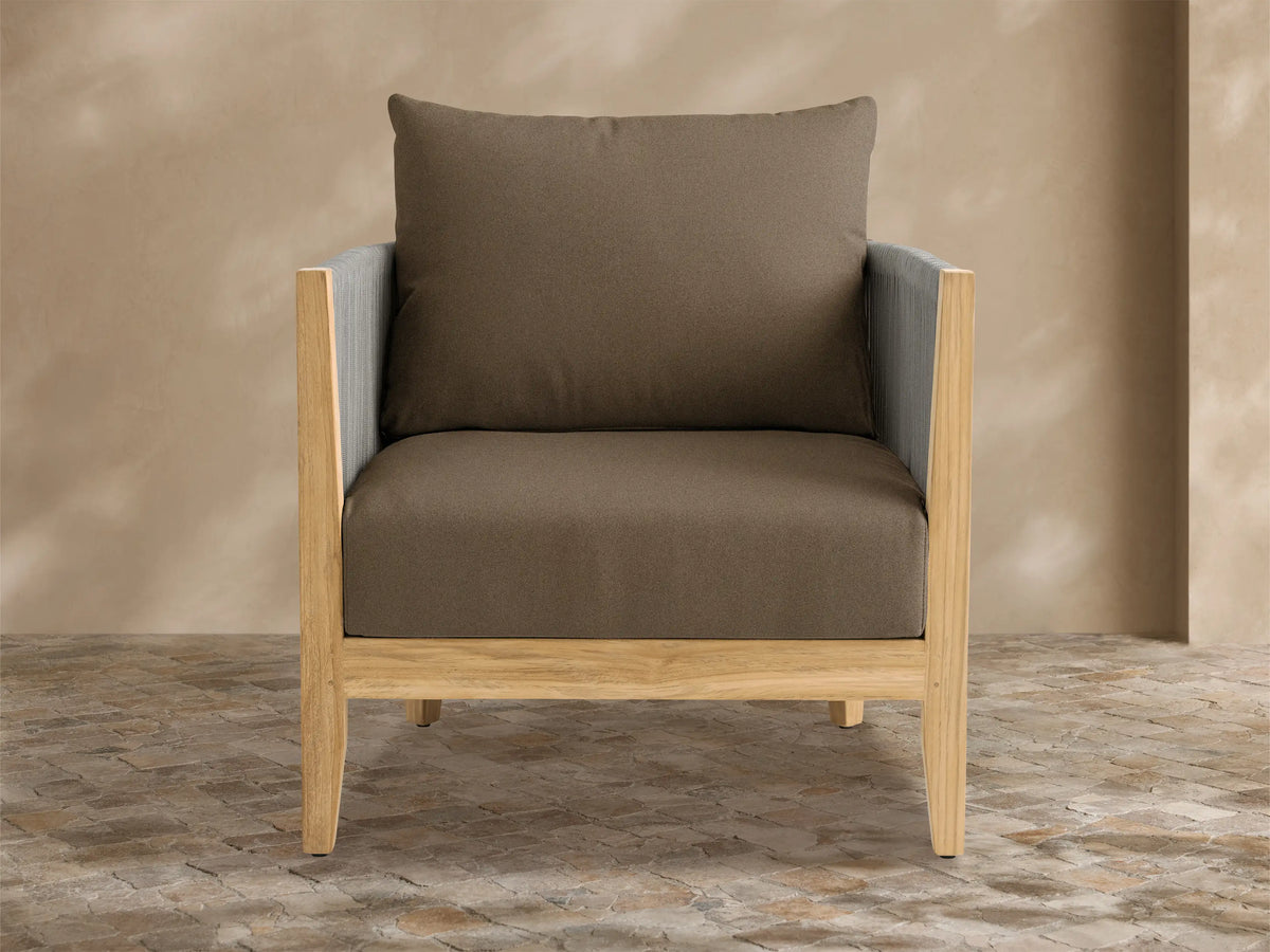Newport Outdoor Lounge Chair