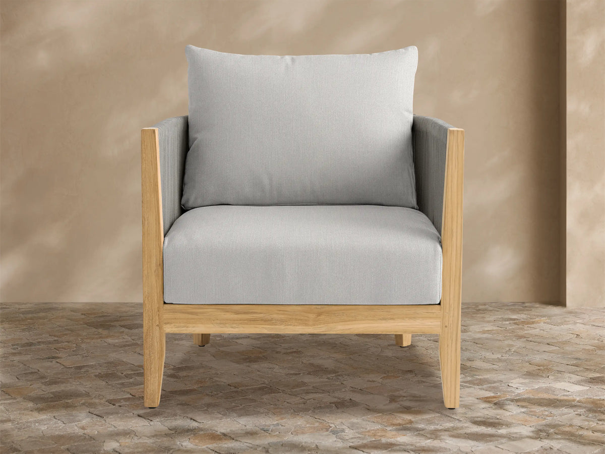 Newport Outdoor Lounge Chair