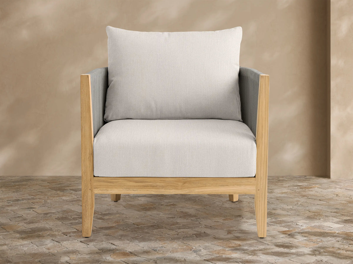 Newport Outdoor Lounge Chair