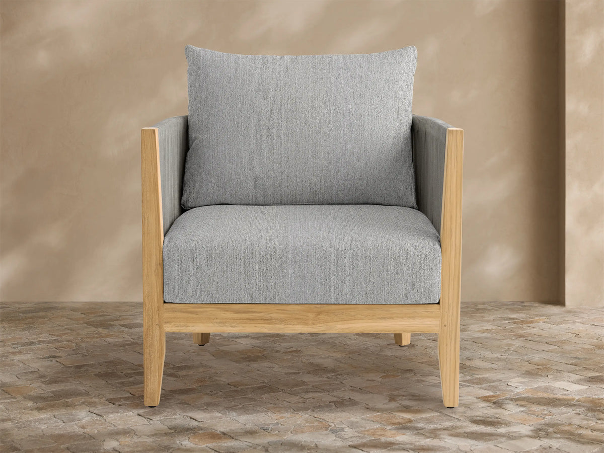 Newport Outdoor Lounge Chair