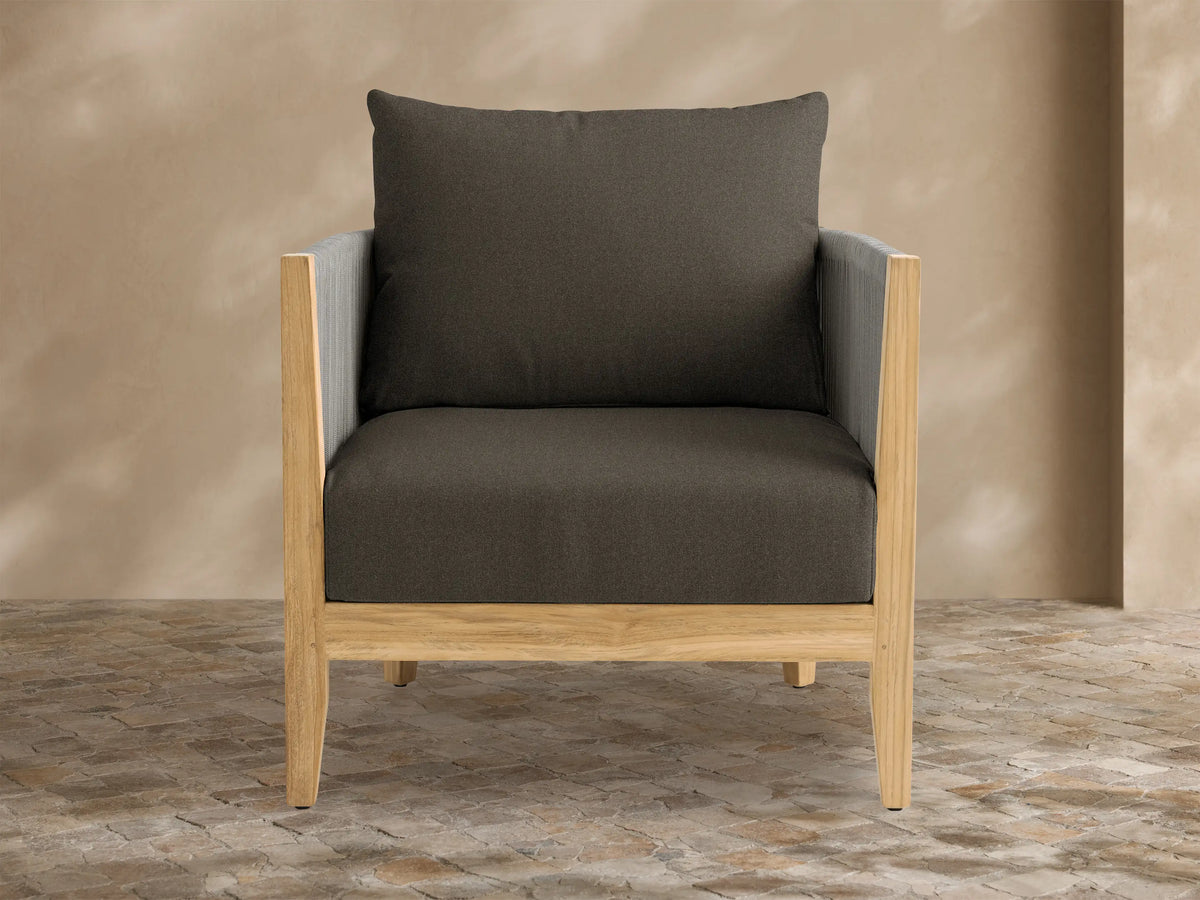 Newport Outdoor Lounge Chair