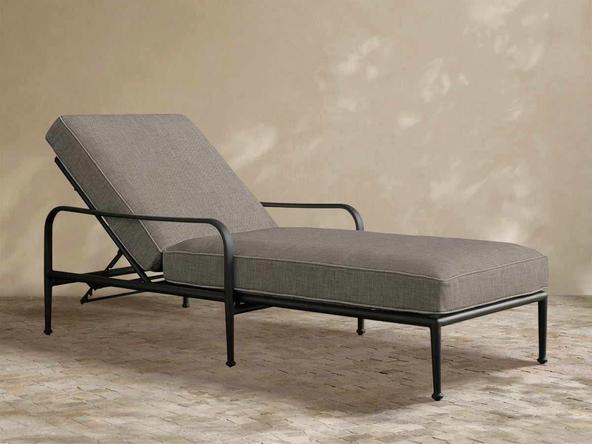 Surrey Outdoor Chaise