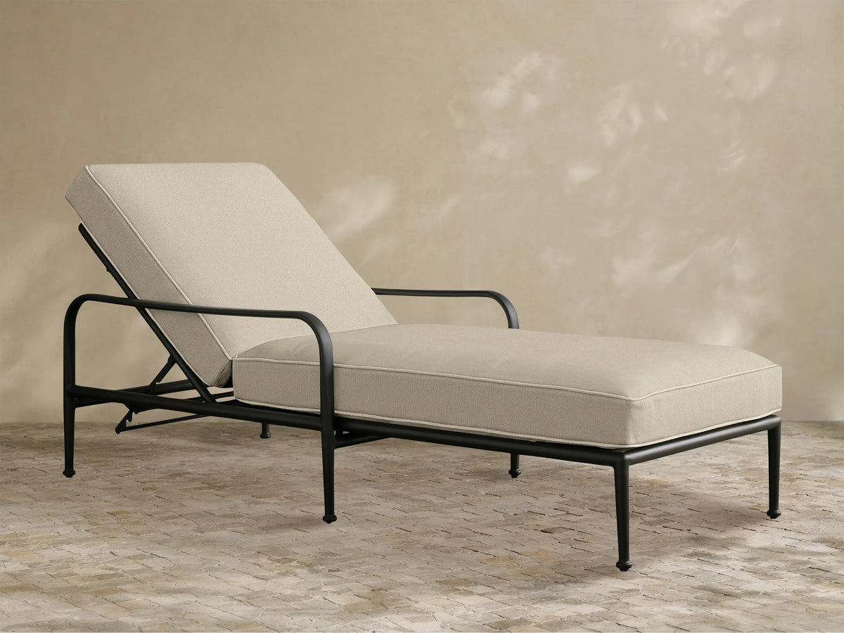 Surrey Outdoor Chaise