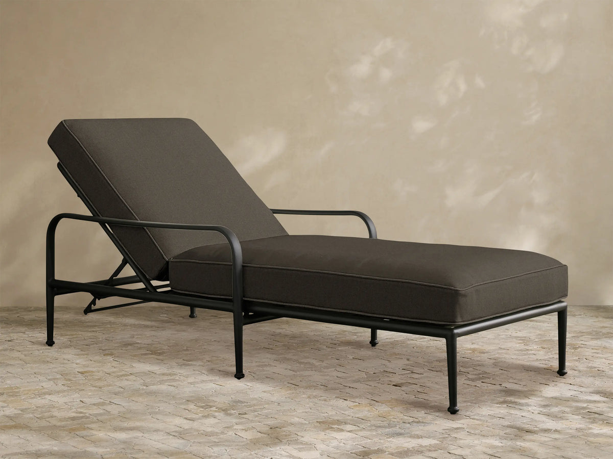Surrey Outdoor Chaise