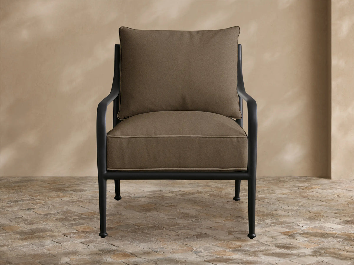 Surrey Outdoor Lounge Chair