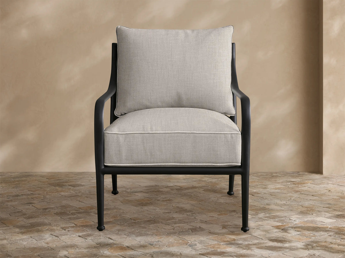 Surrey Outdoor Lounge Chair