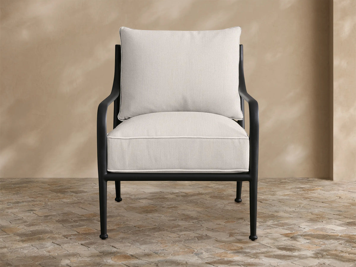 Surrey Outdoor Lounge Chair