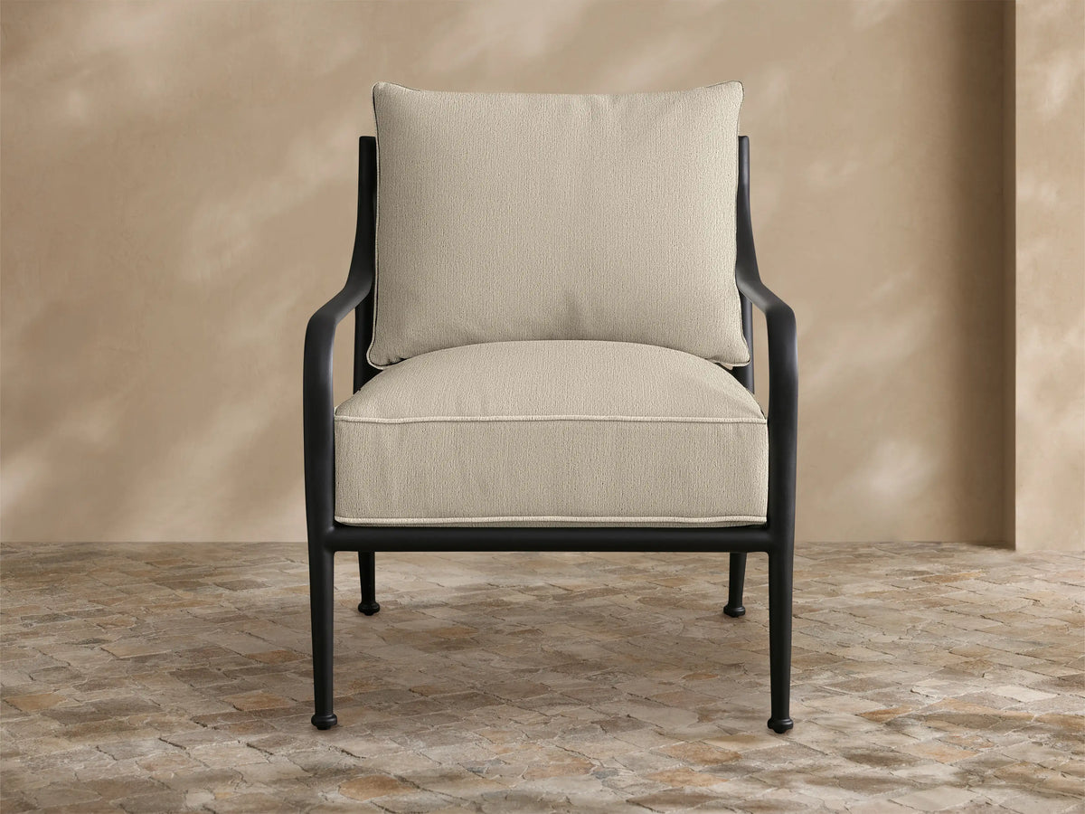 Surrey Outdoor Lounge Chair