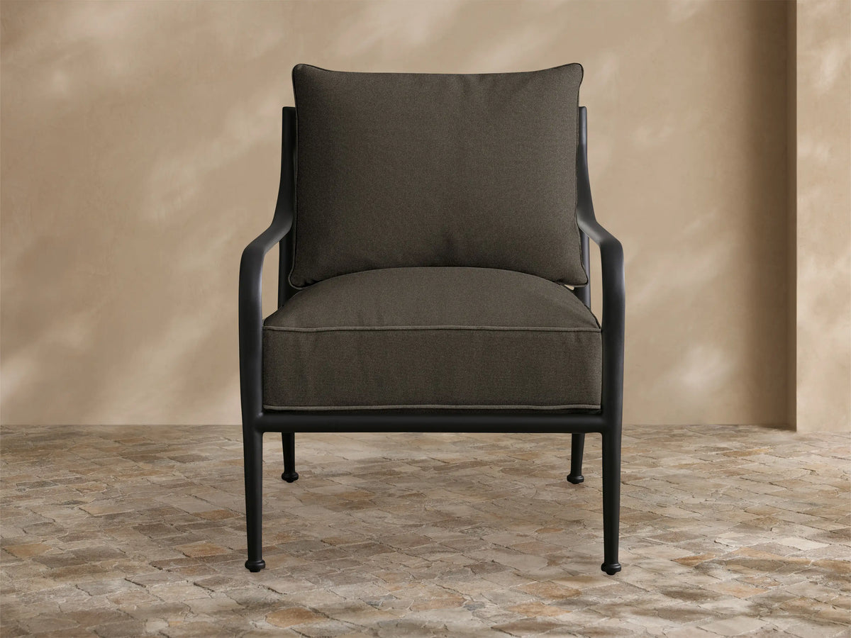 Surrey Outdoor Lounge Chair